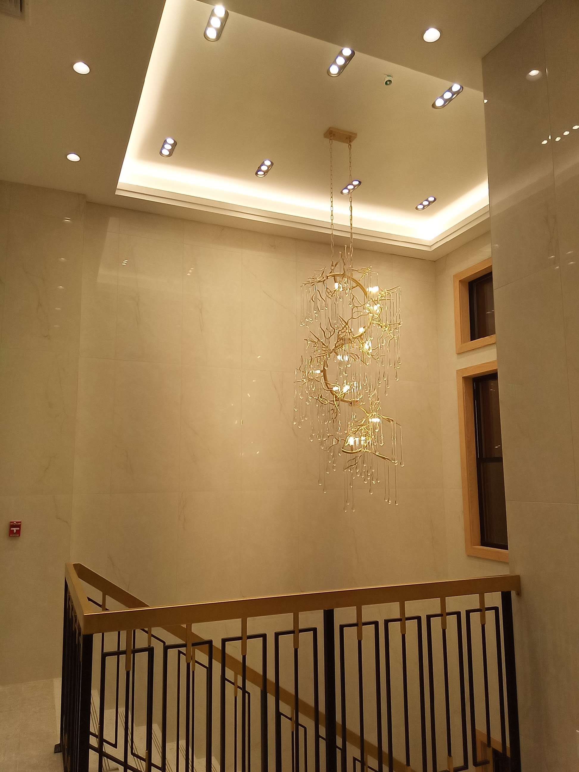 Shul hallway lighting and engineering by Breeze